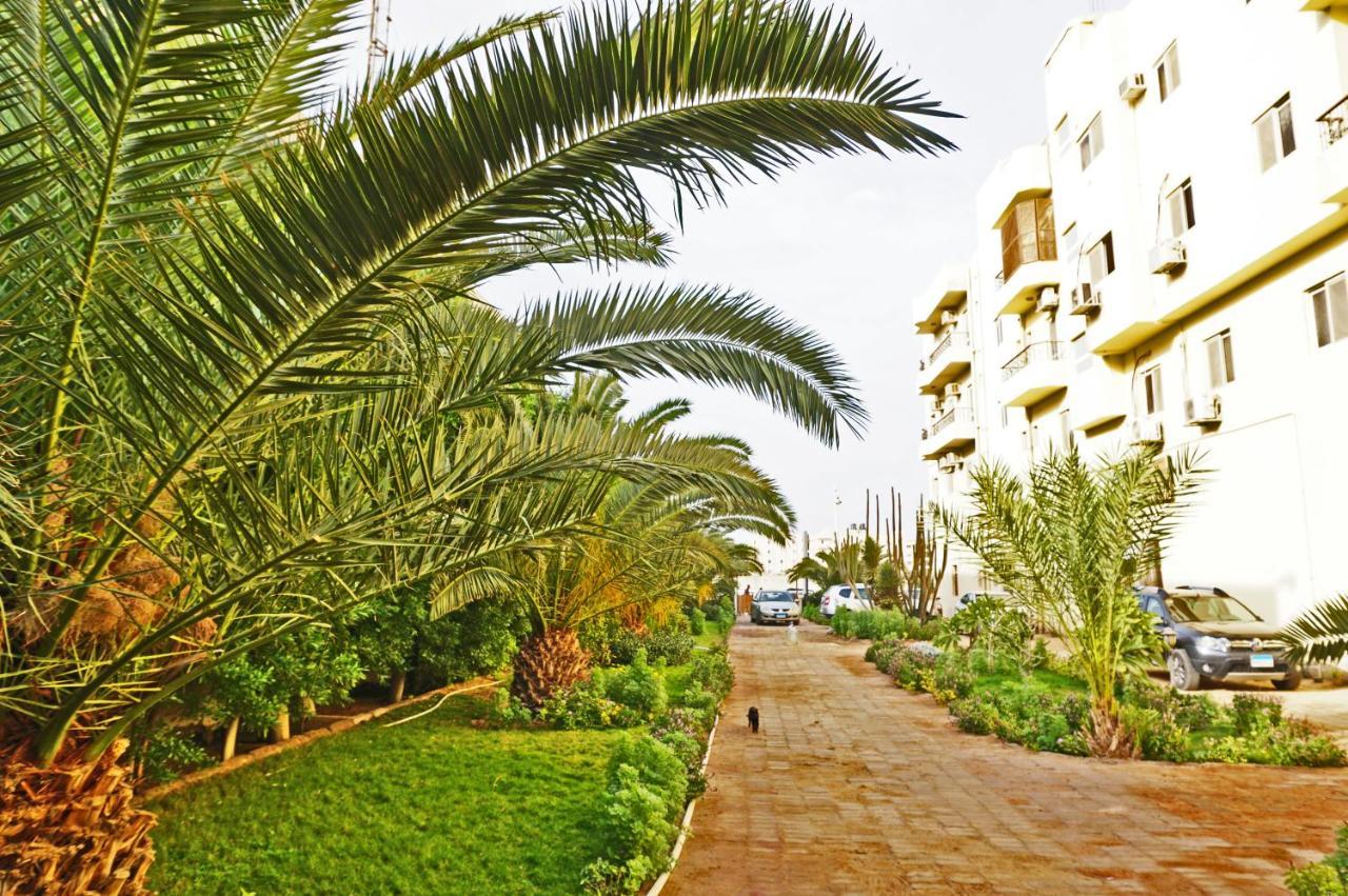 The Touristic Promenade Apartment Хургада Экстерьер фото